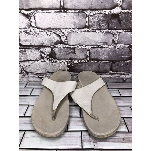 FitFlop White Pearl Shimmer Comfort Thong Sandals Women Sz 7M US/38EU I43-011 - Picture 2 of 16